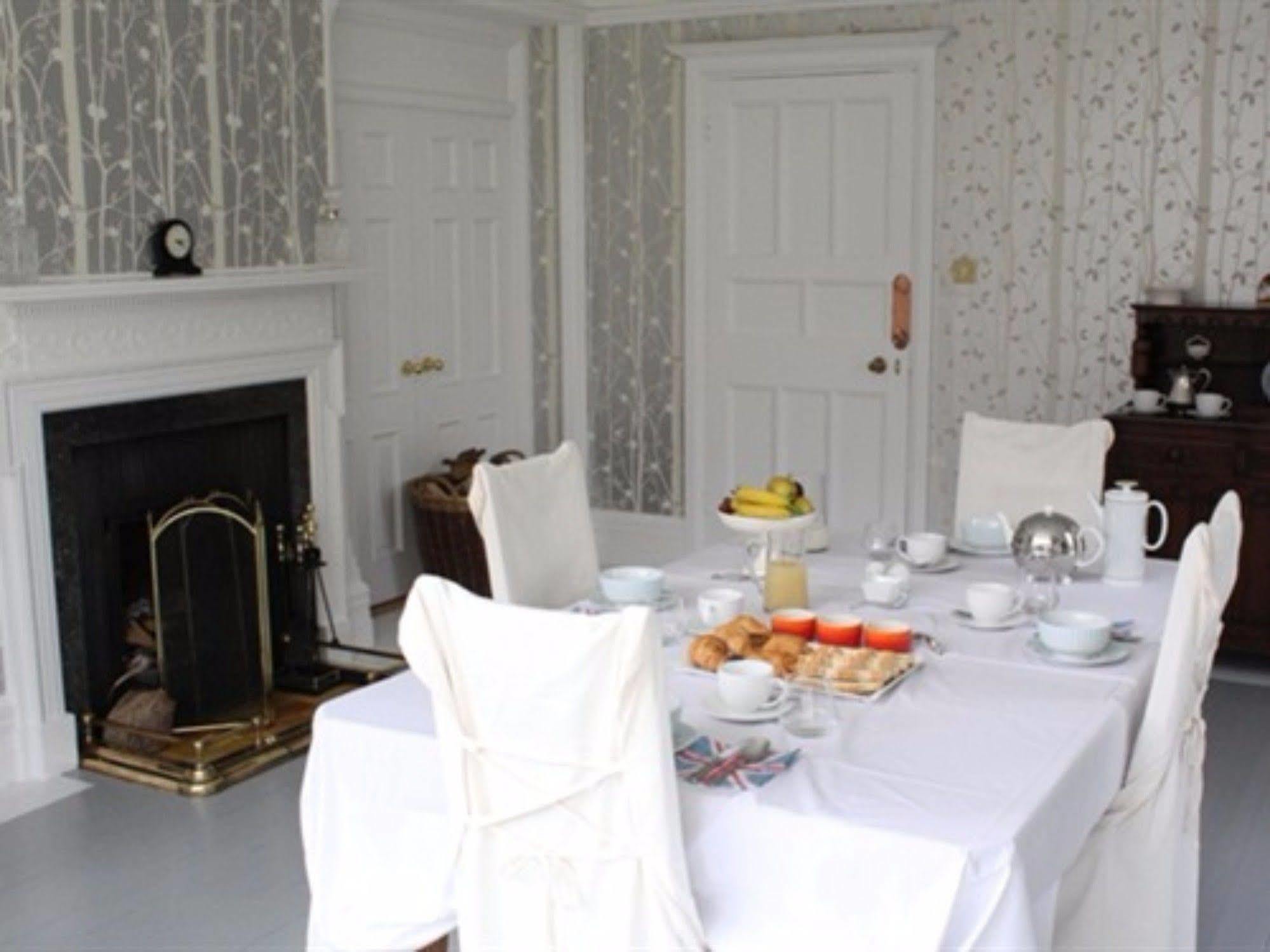 Ixworth House Otel Dış mekan fotoğraf